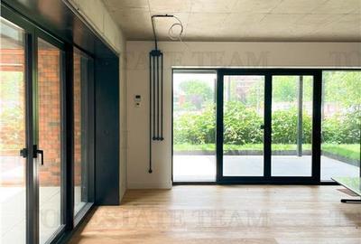 Apartament cu 3 camere decomandat în Barbu Văcărescu