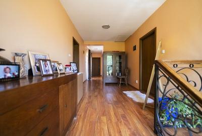 Casa 8 camere, 326 mp utili, teren 600 mp - cartier Rovine-Lapus Arges - 17
