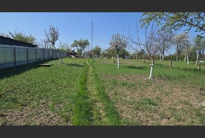 Casa caramida cu teren de 1332mp - pret 135 eur/mp -comision 0%