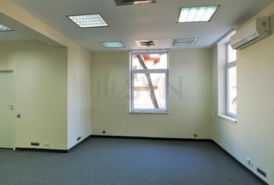 Casă individuală cu 10 camere cu Canalizare în Dorobanți - 8