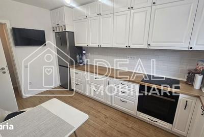 Casă cu 4 camere cu Teren 250 Mp în Central - 2