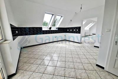 Spațiu comercial, de 380 mp, în Cetății - 5