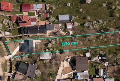 Casă cu Teren 1370 Mp în Teișani - 10