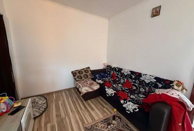 Apartament cu 2 camere semidecomandat în Uiești - 2