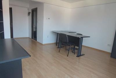 Spațiu comercial, de 319 mp, în Central - 16