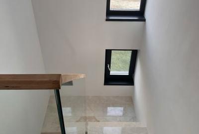 Casă cu 4 camere cu Teren 130 Mp în Rediu - 8