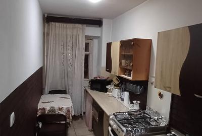 Garsonieră decomandată în Rahova - 5