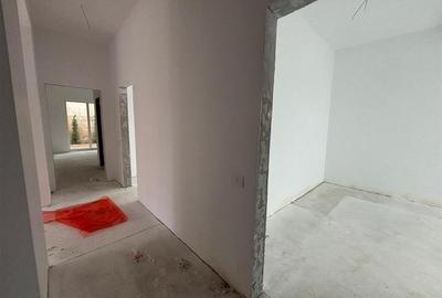 Casă individuală cu 4 camere cu Canalizare în Dealuri Oradea - 9