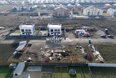 TEREN INTRAVILAN | TOATE UTILITĂȚILE - 4