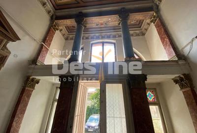 Casă individuală cu 8 camere cu Canalizare în Calea Călărașilor - 2