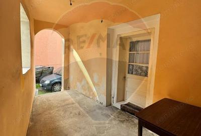 Casa / Vila cu 4 camere de vanzare - 3