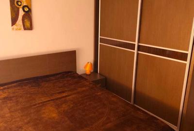Apartament cu 2 camere decomandat în Central - 2