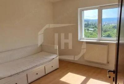 Apartament cu 3 camere decomandat, zona Manastur