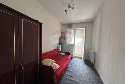 Ap. cu 3 camere, et.4, str. Feleac 1A - 7