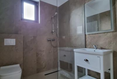 Casă cu 4 camere cu Canalizare în Drumul Taberei - 54