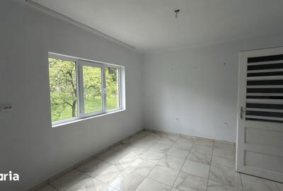 Casă cu 3 camere cu Teren 2200 Mp în Șișești - 19