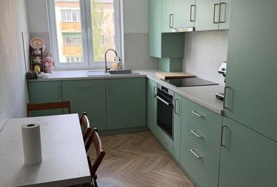 Apartament cu 3 camere decomandat în Central - 18