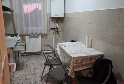 Apartament cu 3 camere decomandat în Central - 3