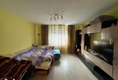 Casă cu 3 camere cu Teren 1079 Mp în Târnova - 13