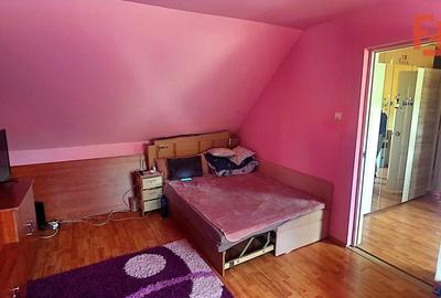 Casă individuală cu 5 camere cu Teren 885 Mp în Miniș - 2