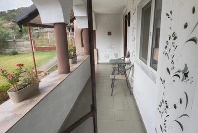 Casa de vanzare la doar 7 km de Mioveni - 6