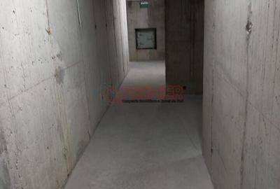 Apartament cu 3 camere decomandat în Central - 20