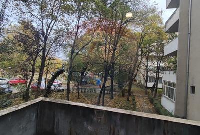 Apartament cu 3 camere decomandat, mobilat în Decebal - 22