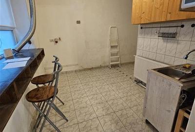 Spatiu comercial Central cu loc de parcare propriu - 5