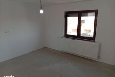 Casă cu 4 camere în Central - 5