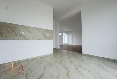 Casă individuală cu 4 camere cu Canalizare în Domnești - 2