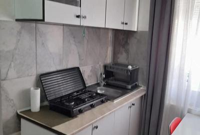 Apartament cu 2 camere decomandat în 1 Decembrie 1918 - 1