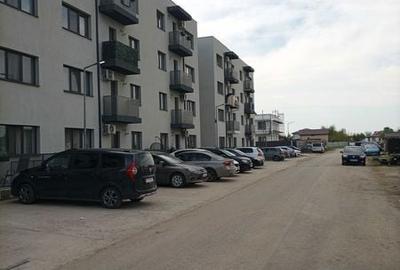 Teren de 1900 mp, în 1 Decembrie - 6
