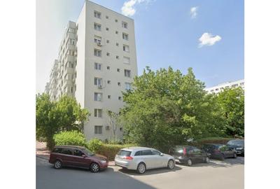 Apartament cu 2 camere decomandat în 1 Decembrie 1918 - 2