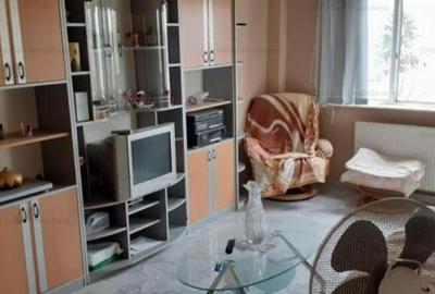 Calarasilor VIDEO Apt 3 cam 73mp conf 1 decomandat - 2