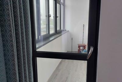 Apartament cu 3 camere decomandat în Central - 1