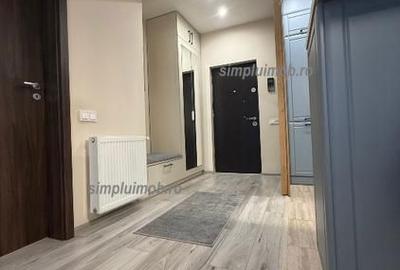 Apartament cu 2 camere, mobilat în Central