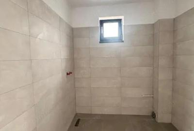 Casă cu 4 camere cu Teren 415 Mp în Central - 9