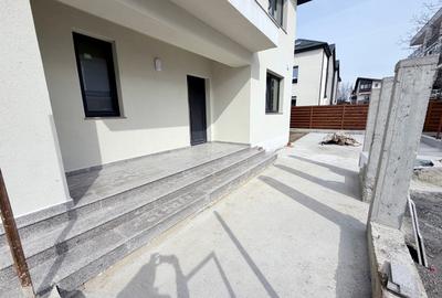 Duplex cu 3 camere cu Canalizare în Sud - 3