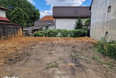 Casă cu 4 camere cu Teren 128 Mp în Central - 3