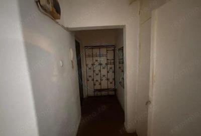 Apartament 55mp -Etaj 2-Calea Moldovei - 1