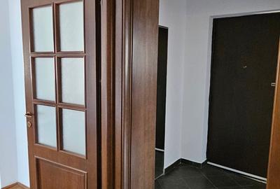 Apartament cu 4 camere semidecomandat, mobilat în Eminescu - 13