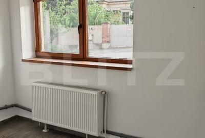 Spatiu comercial, de vanzare, 30 mp, demisol, zona semicentrala