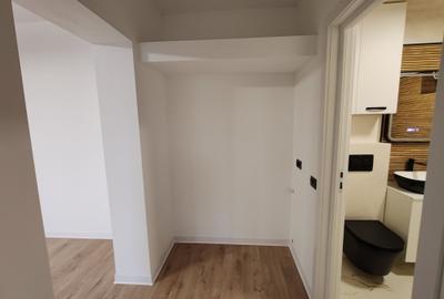 Apartament 2 camere liber la vanzare, recent renovat intrare Tractorul - 11