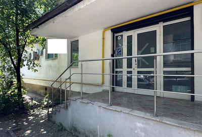 Spațiu comercial, 96 mp în Baza 3