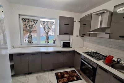 Inchiriez apartament 2 camere D - 1