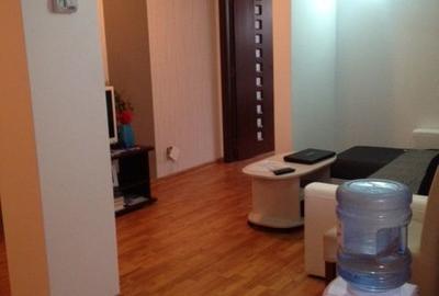 Apartament cu 3 camere semidecomandat în Zorilor - 1