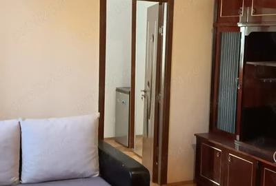 Vand ap cu 2 camere in cartierul rovinari - 3