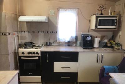 Casa cu 3 camere si anexe, 170 mp, zona Carpati 2 - 6