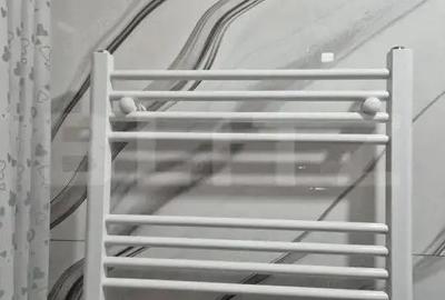 Casă cu 4 camere cu Teren 1399 Mp în Ernei - 1