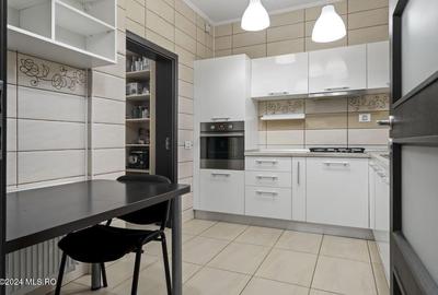 Branesti - Lac, Vila de familie P+E+M, 250 mp utili, teren 547 mp - 10